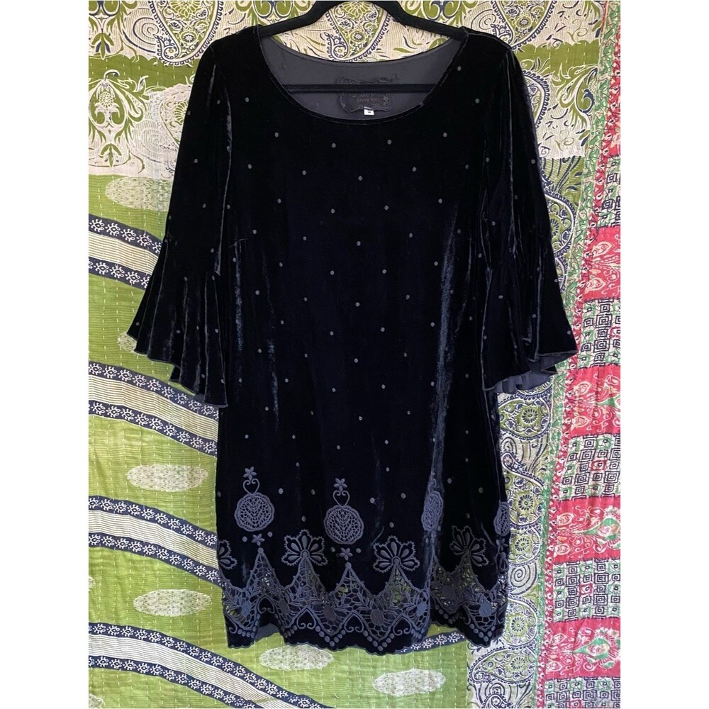 Johnny Was Love Black Roxanne Bohemian Velvet Whimsigoth Mini Dress Medium - Picture 2 of 14